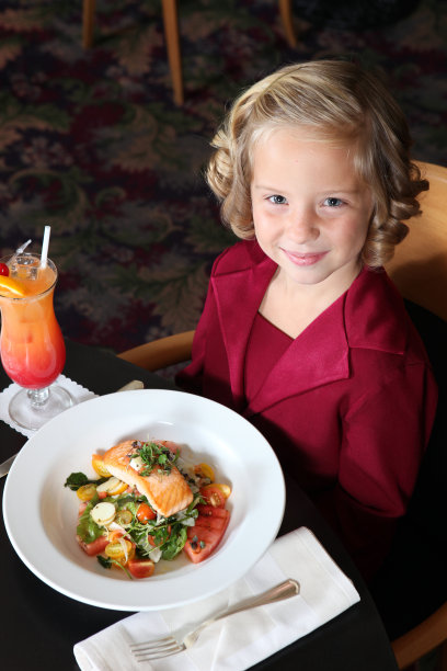 可爱的金发女郎图片下载