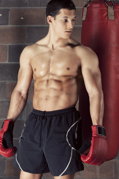 年轻男性的拳击手图片下载