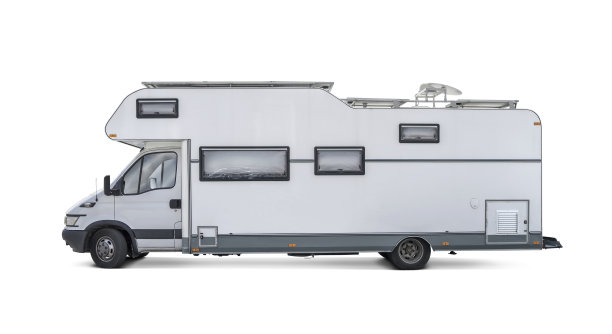 白色背景上的大型白色房车图片下载