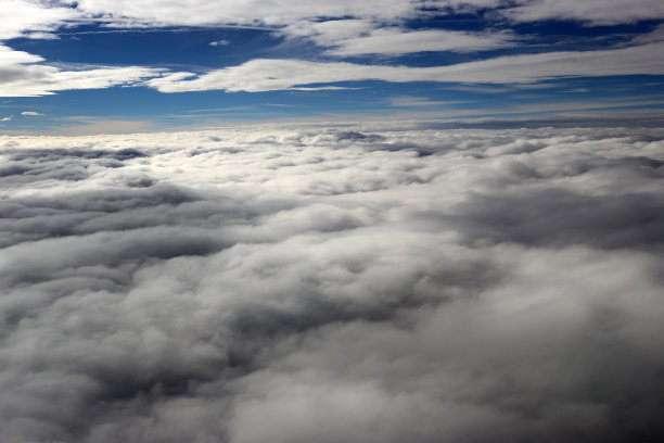 飞机窗口视图图片下载