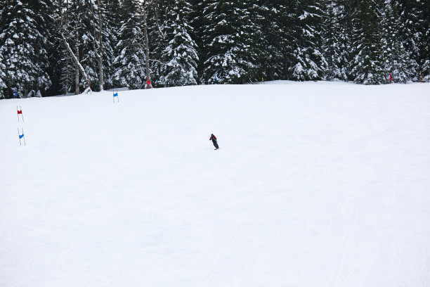 滑雪图片下载