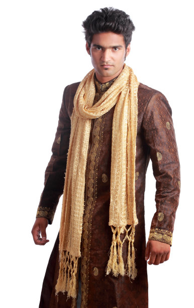 穿着传统印度服装的男人图片下载