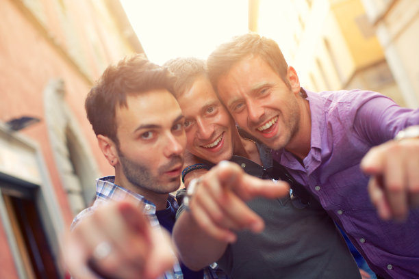 朋友一起享受图片下载