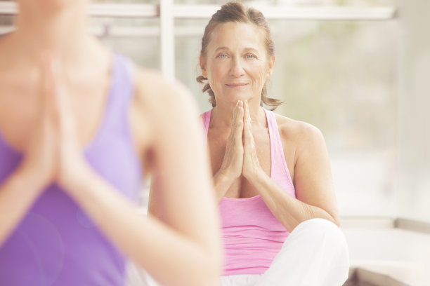 瑜伽课图片下载