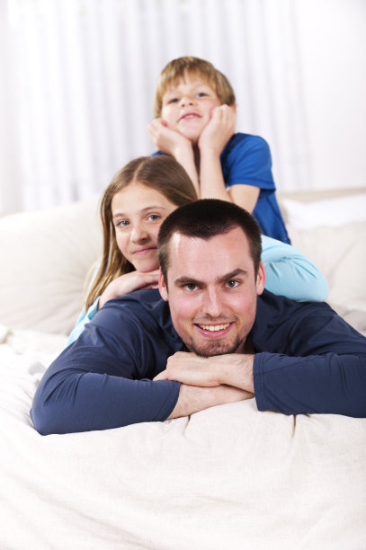 卧室里的乐趣图片下载