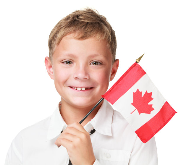 拿着加拿大国旗的男孩图片下载