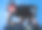 DJ女孩吃樱桃和黑胶唱片图片下载