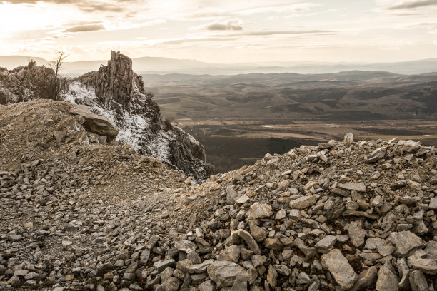 落基山与日落图片下载