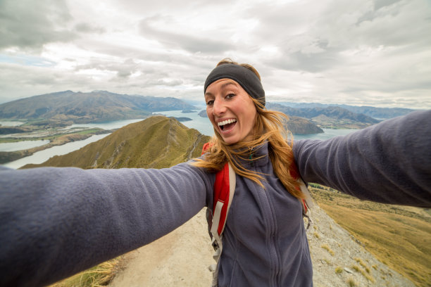 山顶自拍图片下载