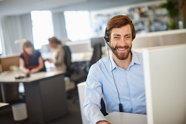 声音背后的脸图片下载