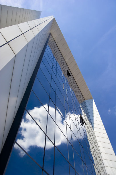 现代办公建筑立面图片下载