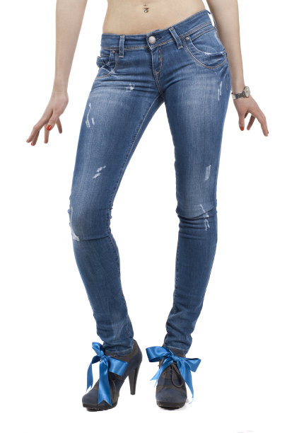 女模特穿着牛仔裤图片下载