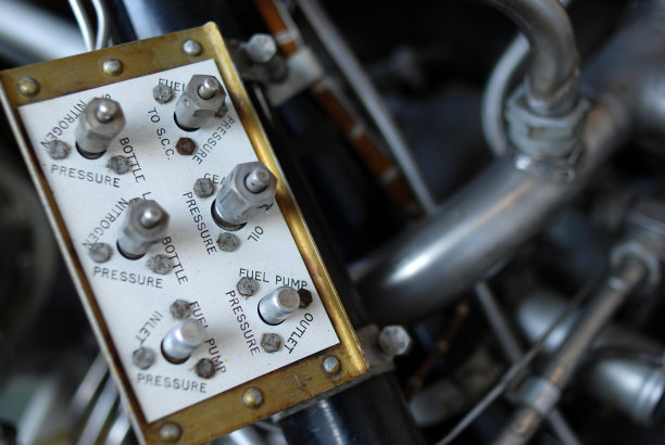 旧的实验室仪器图片下载