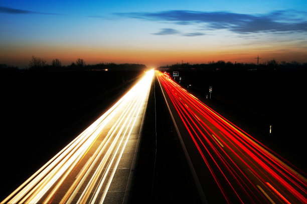 晚上高速公路图片下载