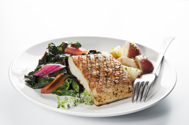 健康的鱼晚餐素材图片