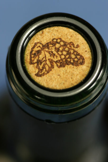 酒瓶软木塞图片下载