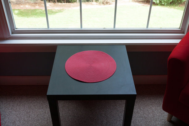 红色黑色图片下载