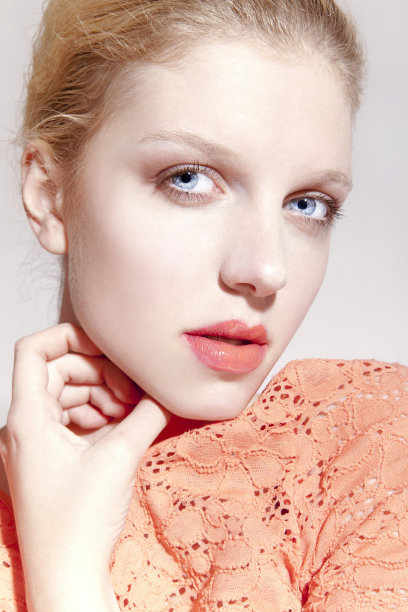 漂亮的女人图片下载