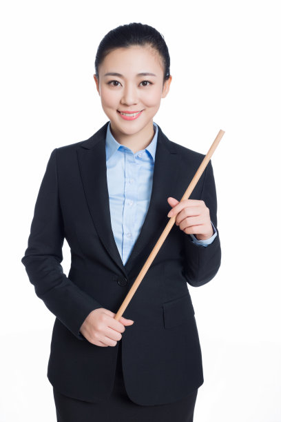 拿着指挥棒的女商人图片下载