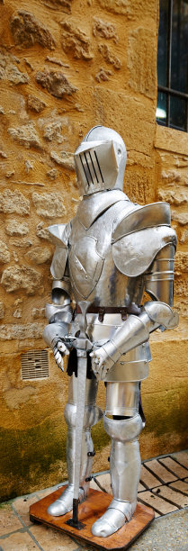 中世纪盔甲图片下载