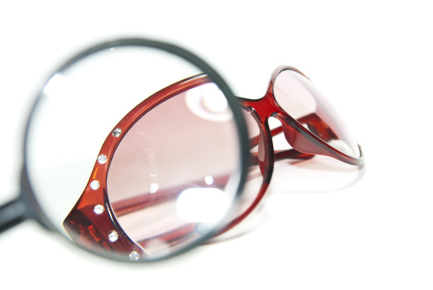 红色的太阳镜图片下载