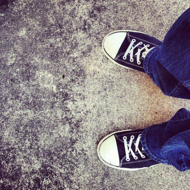 站的腿图片下载