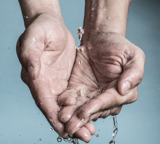 湿的手图片下载