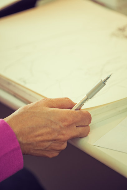 画室艺术家绘画图片下载