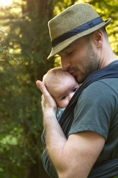 小的家庭图片下载