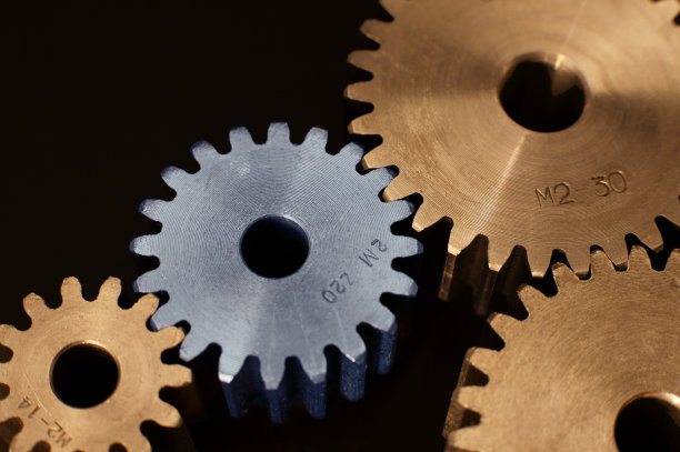 齿轮在黑色图片下载