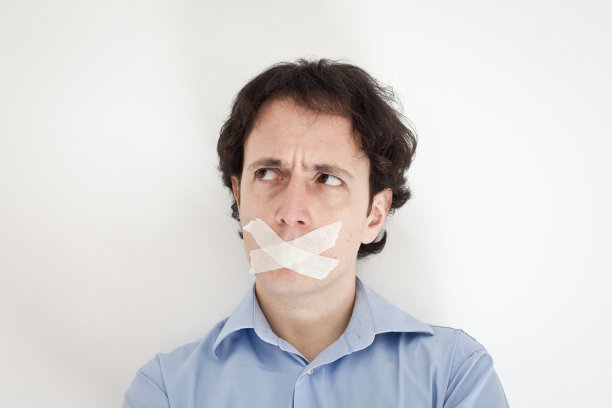 年轻人没有声音图片下载