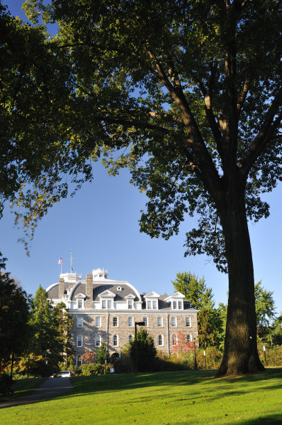 学校图片素材ID：144325900