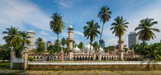 马来西亚吉隆坡的杰米星期五清真寺图片下载