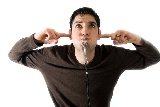 吹口哨图片下载