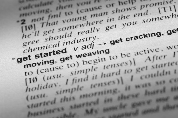 开始定义图片下载