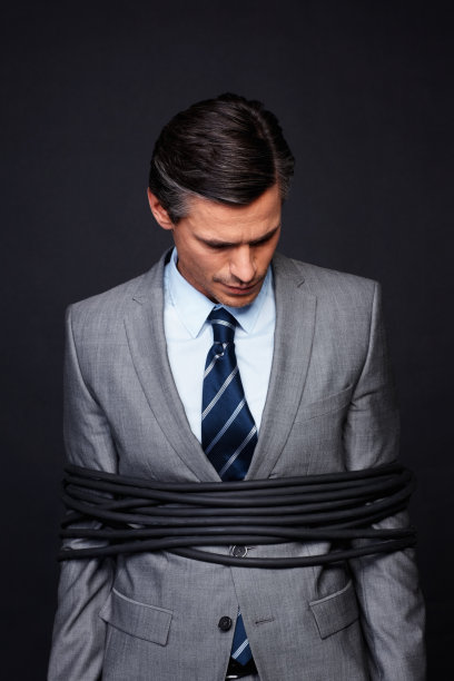 高管感到羞辱图片下载