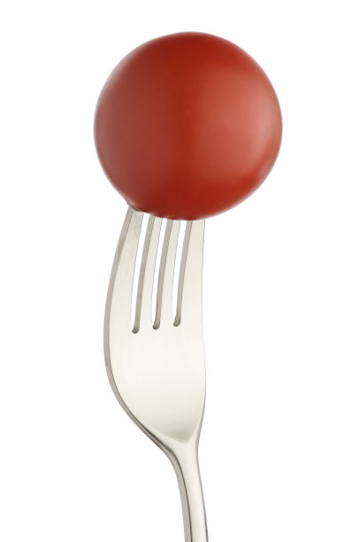 叉子上的番茄图片下载