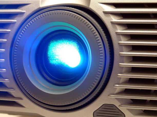 投影仪镜片的眼睛图片下载