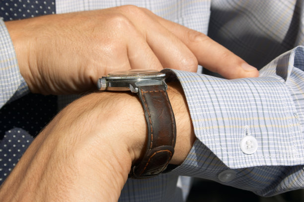 时间就是金钱图片下载