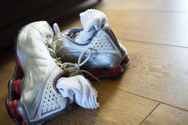 跑鞋(场地深度较浅)图片下载