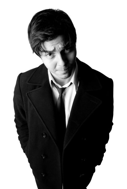 西装革履的商人图片下载