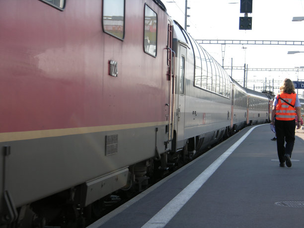 到达苏黎世瑞士瑞士m车站2图片下载