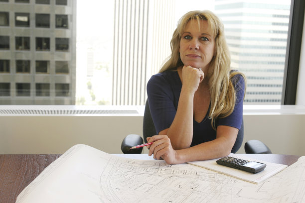 商业女性图片下载