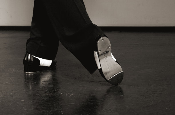 踢踏舞步图片下载