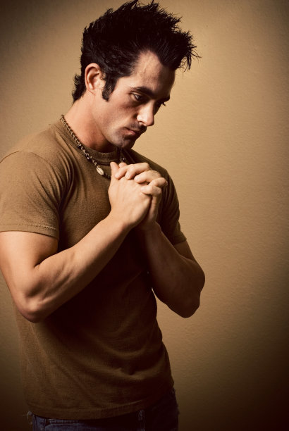 沉思的祈祷图片下载