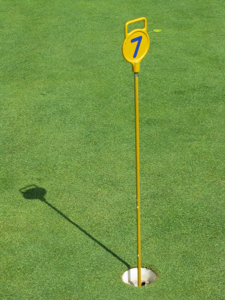 高尔夫球图片下载