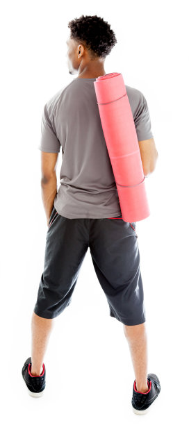 黑人美国人穿着一套运动服装，孤立在白色背景上图片下载