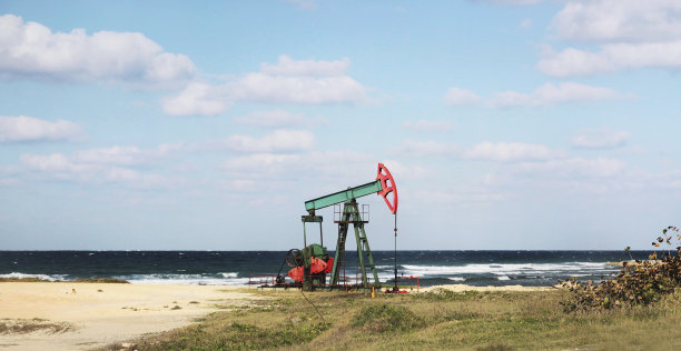 石油钻井平台图片下载