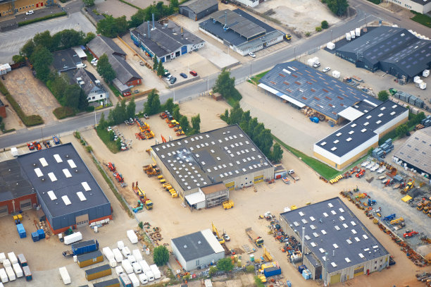 一个拥挤的工业区鸟瞰图图片下载