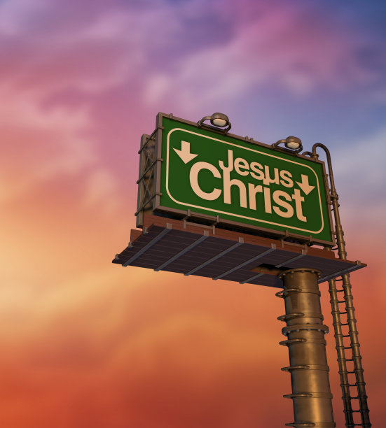 低角度的“耶稣基督”广告牌在日出图片下载